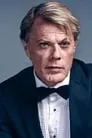 Eddie Izzard isThomas Miller
