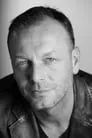Hugo Speer isLucius